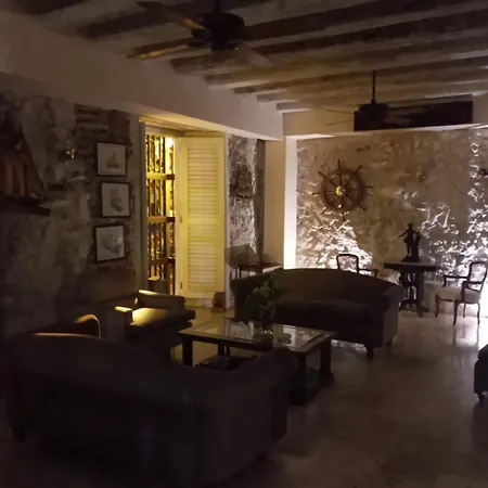 Casa Pizarro Boutique 4*