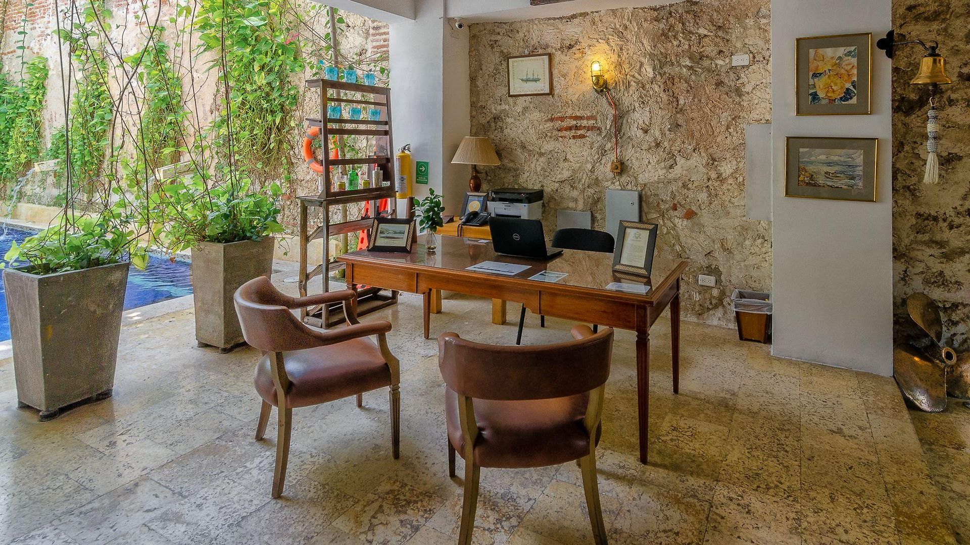 Casa Pizarro Boutique