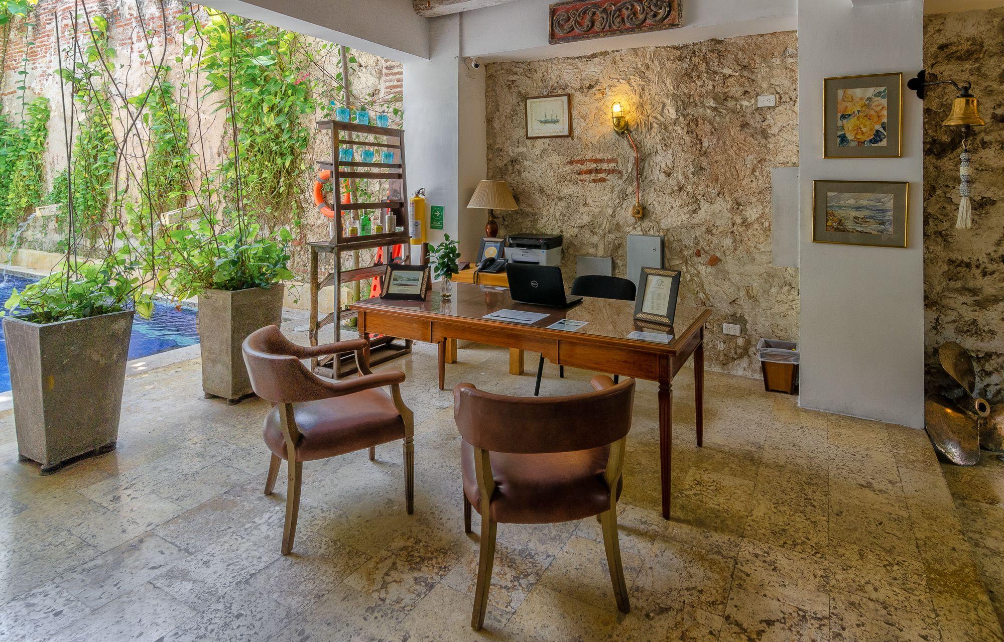 Casa Pizarro Boutique